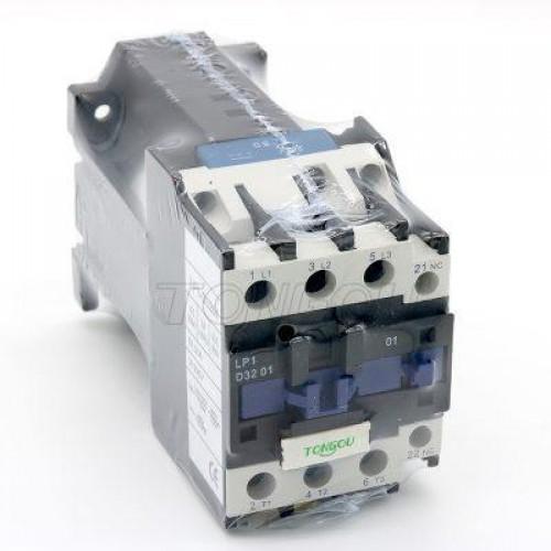 El contactor de CC del sistema solar TOC2-D-32D es adecuado para usar en circuitos de carga de CC-3/380 V con un voltaje nominal de 660 V CC 50 Hz o 60 Hz.